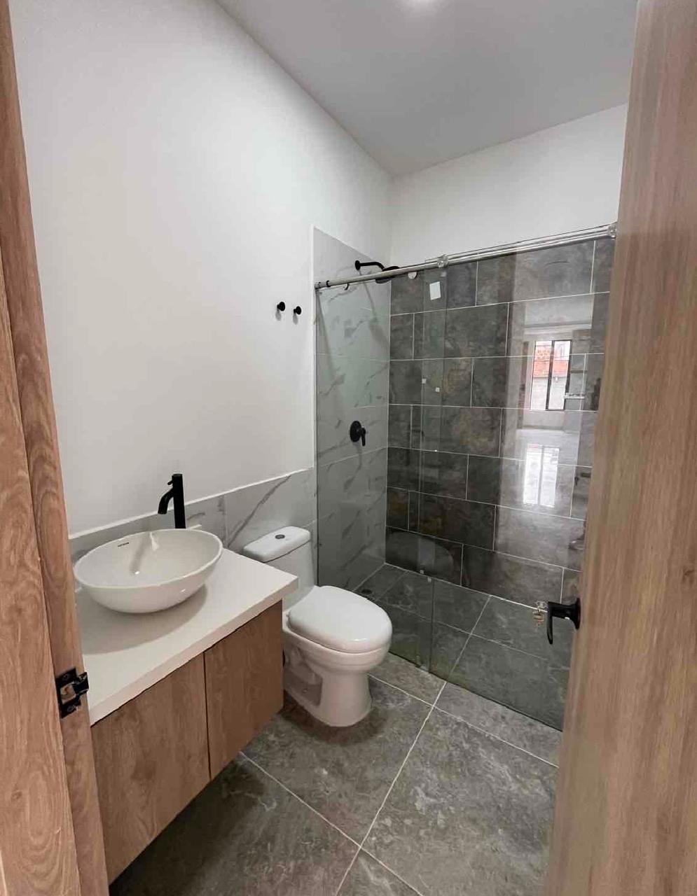 venta de edificio para estrenar barrio Brisas de Morales - Imagen 21