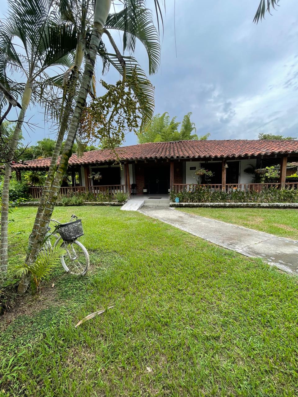 Venta de casa campestre en Andalucía, valle de Cauca, vereda campoalegre