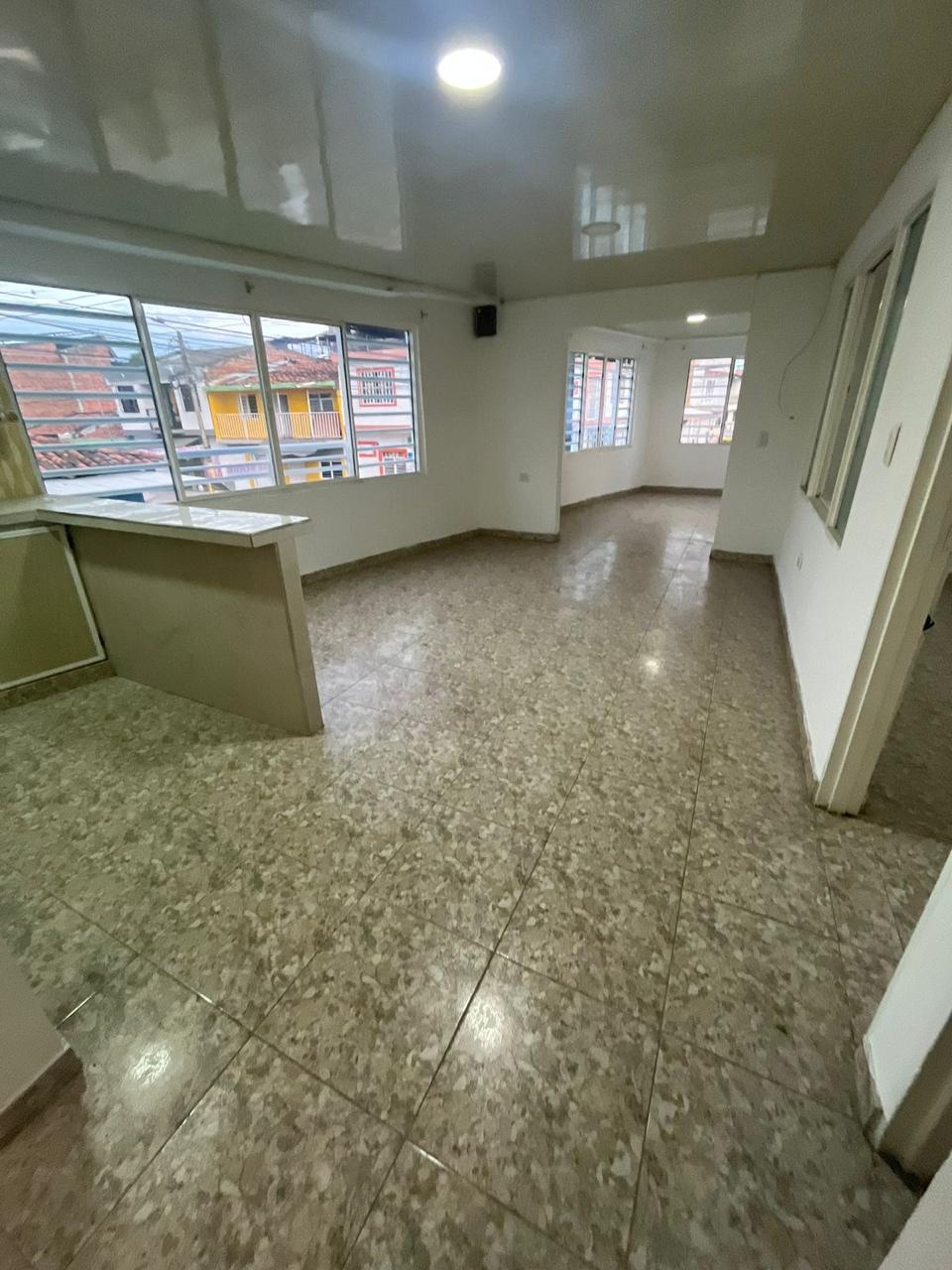 CASA ESQUINERA CON LOCALES COMERCIALES EN VENTA – BARRIO LAS AMÉRICAS, TULUÁ - Imagen 27