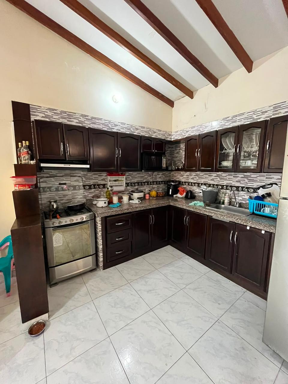 Venta de Casa Bifamiliar en Tuluá, Valle del Cauca, Barrio San Benito - Imagen 8