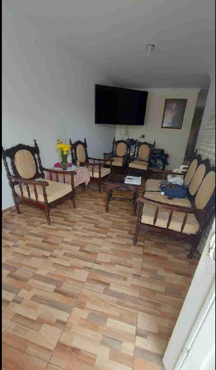Venta de casa en Tuluá Valle barrio Victoria 2 CASAS INDEPENDIENTES - Imagen 2