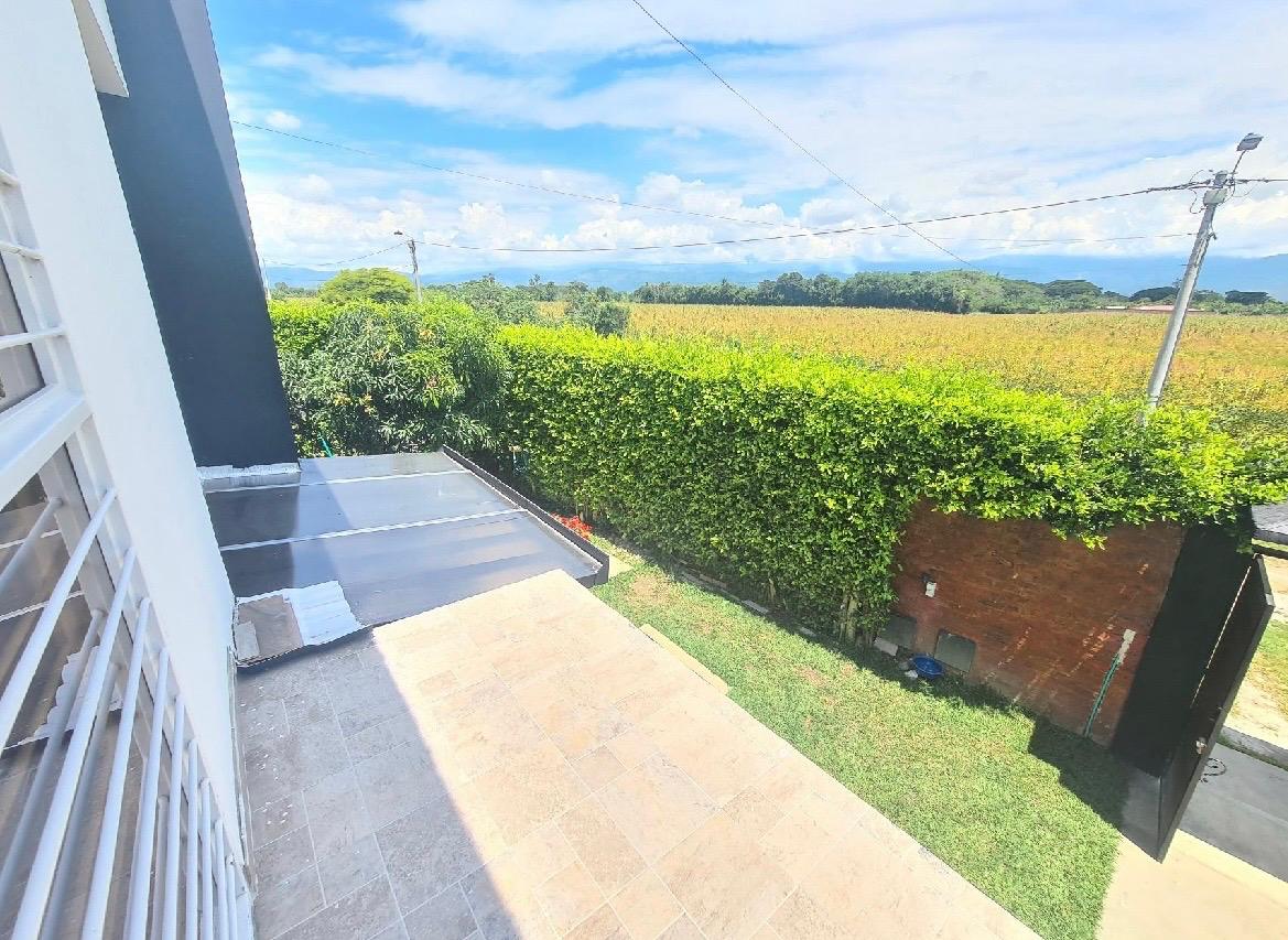 Venta de casa campestre en Tuluá Urbanización Tres Jardines vía Tres esquinas - Imagen 2