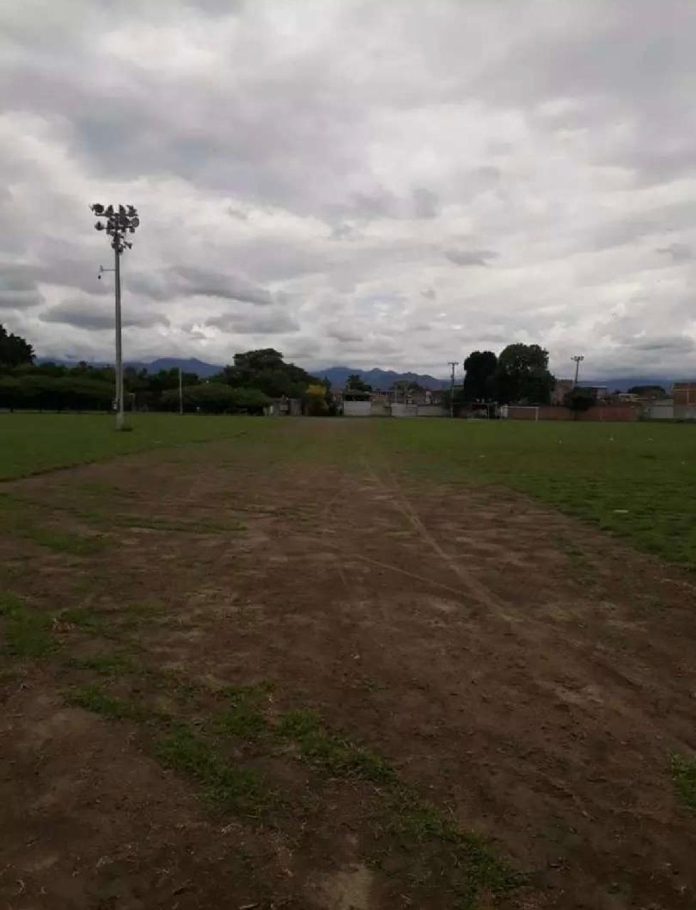 Venta de Lote en Tuluá barrio Bosques de Maracaibo Antiguas Canchas de yordanely