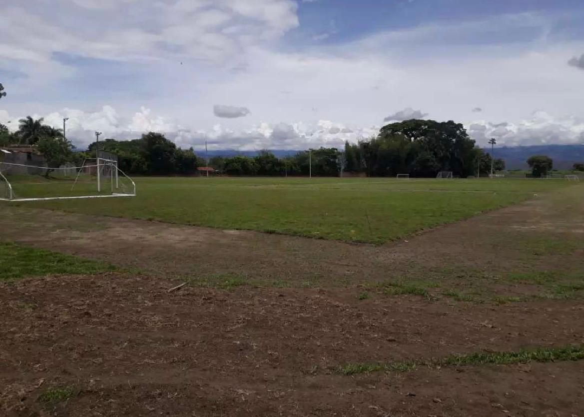Venta de Lote en Tuluá barrio Bosques de Maracaibo Antiguas Canchas de yordanely - Imagen 4