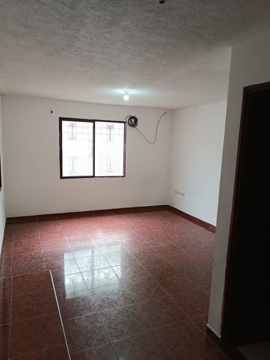 Casa en venta en Avenida Principal Aguaclara – Tuluá ✨🏡 - Imagen 13