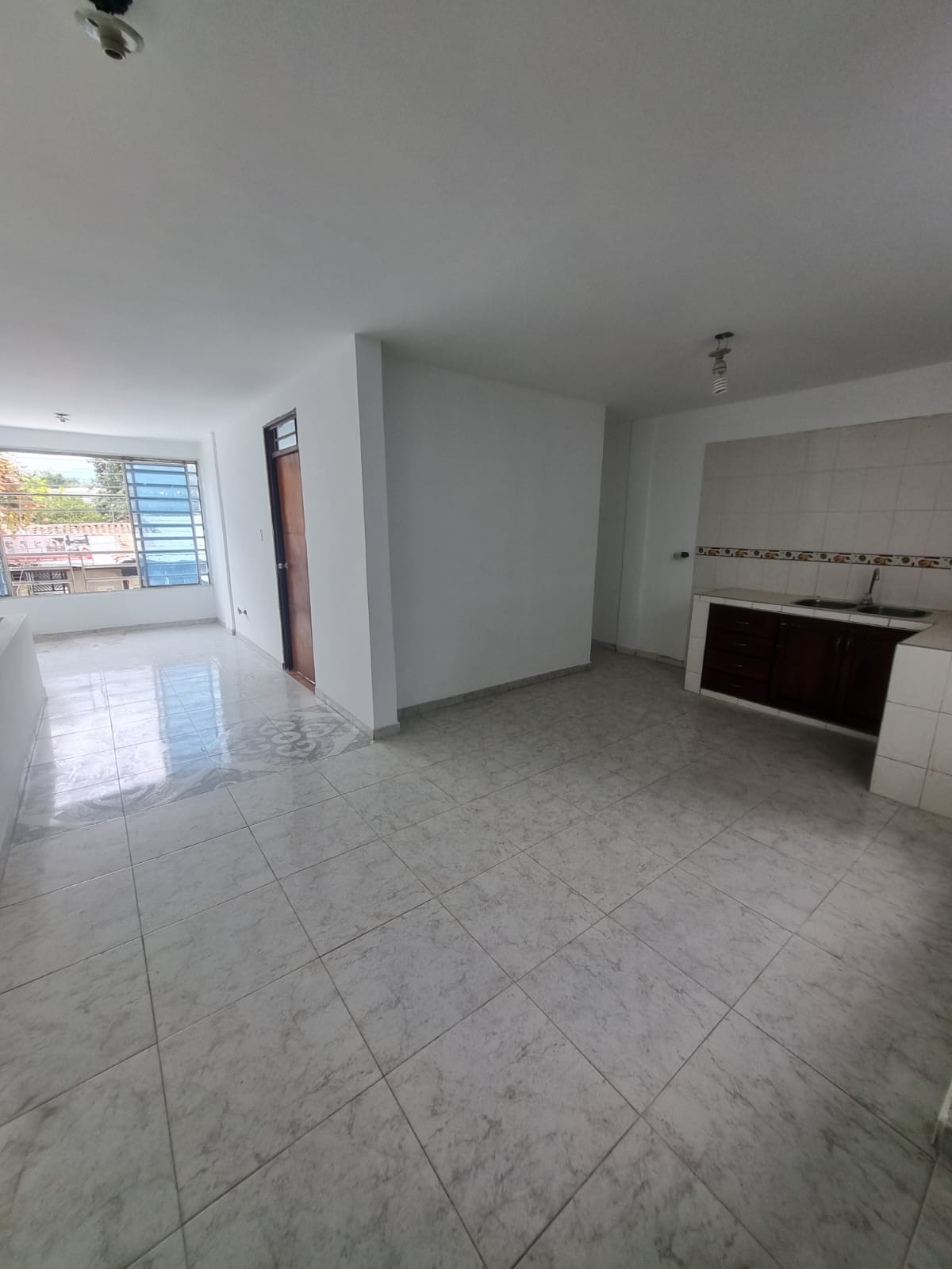 ¡Casa en alquiler en el barrio Peñaranda – Piso 2, Tuluá!** ✨🏡 - Imagen 4
