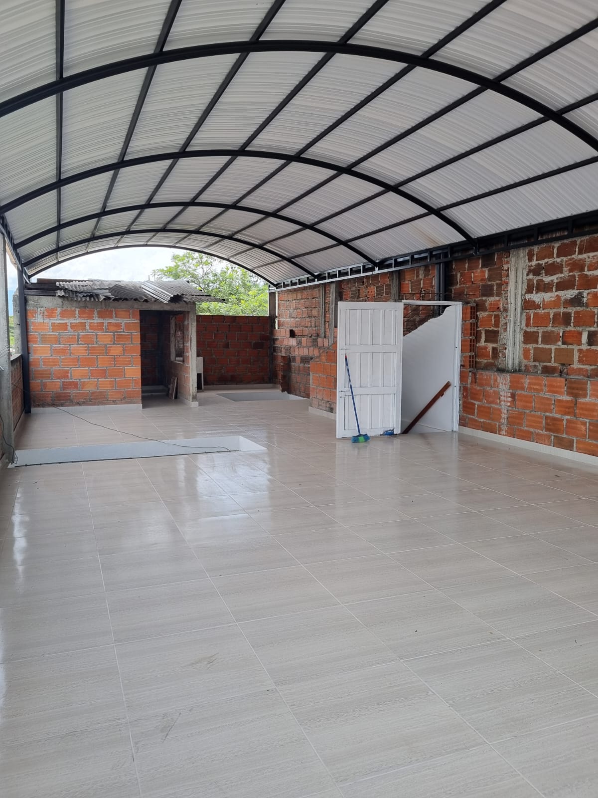 ¡Casa en alquiler en el barrio Peñaranda – Piso 2, Tuluá!** ✨🏡 - Imagen 14