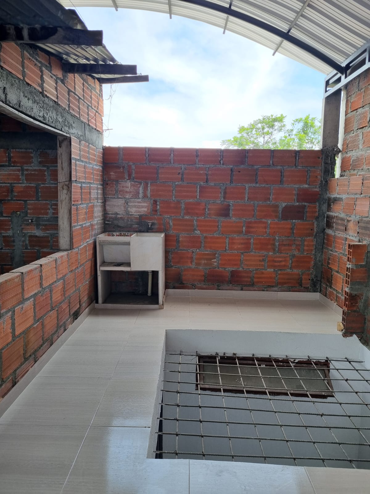 ¡Casa en alquiler en el barrio Peñaranda – Piso 2, Tuluá!** ✨🏡 - Imagen 17