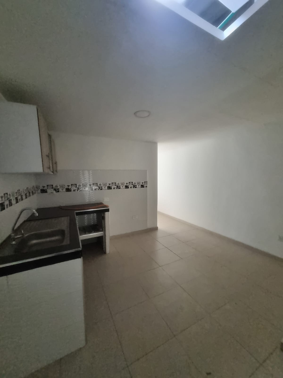 Alquiler apartamento barrio 7 de Agosto piso 3 - Imagen 4