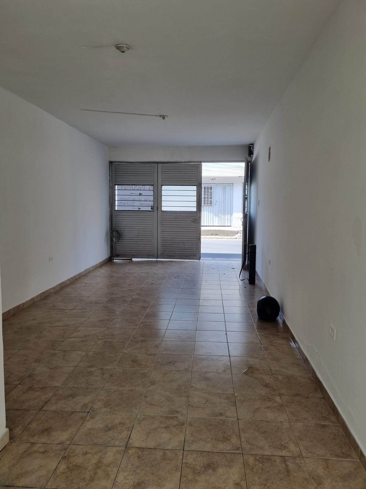 ¡Casa con local en alquiler en el barrio Tomás Uribe – Tuluá!* - Imagen 2