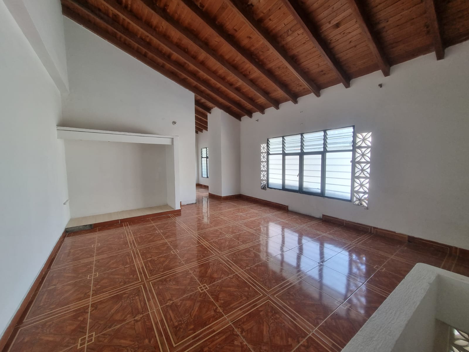 ¡Casa con local en alquiler en el barrio Tomás Uribe – Tuluá!* - Imagen 9