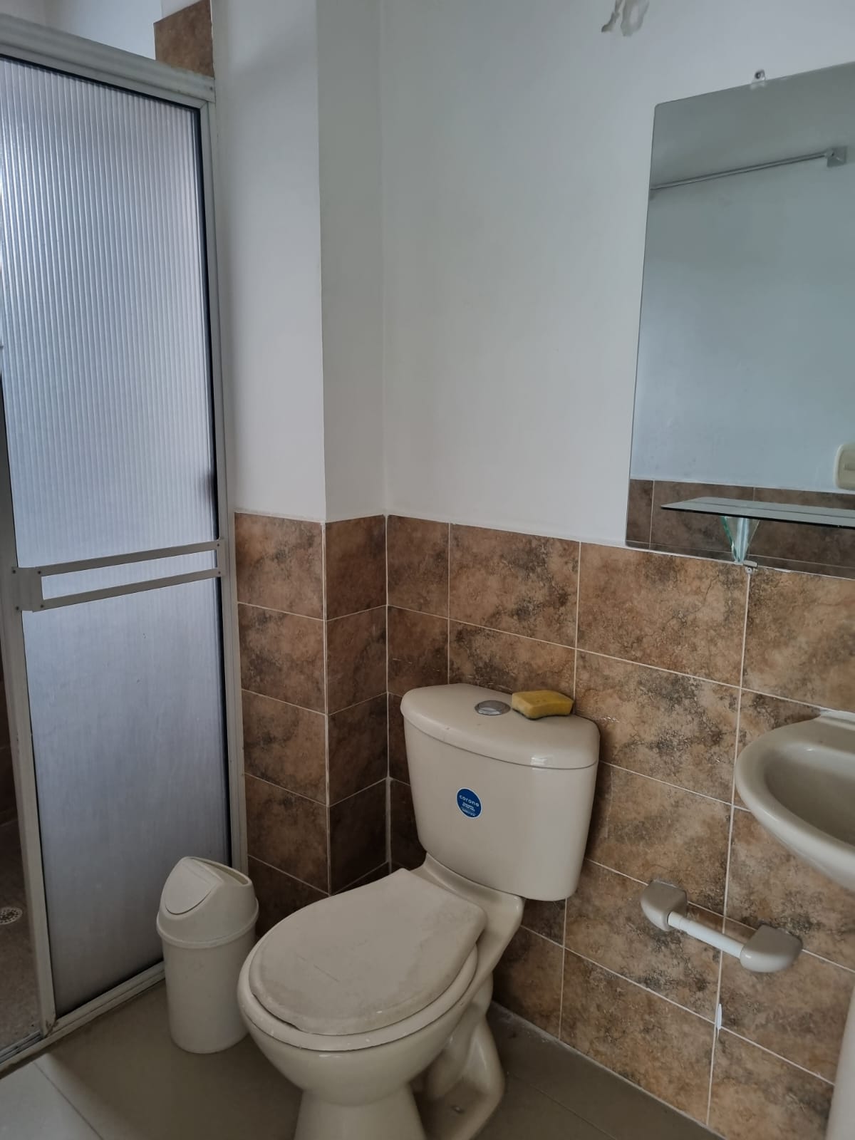 🏢✨ **APARTAESTUDIO U OFICINA EN ALQUILER – FRENTE A LA CLÍNICA MARÍA ÁNGEL** - Imagen 7