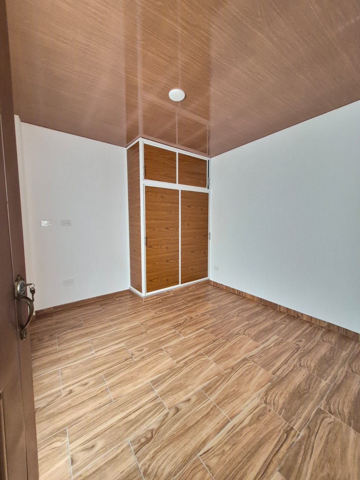 Apartaestudio en arriendo – Barrio Porvenir PISO 3 - Imagen 2