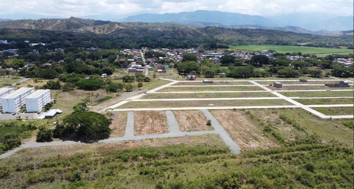 Venta de Lotes urbanos en bugalagrande con vías pavimentadas y urbanismo completo – Financiación hasta 7 años - Imagen 9