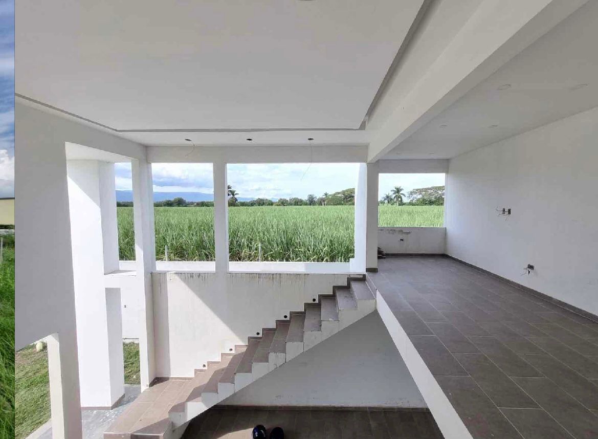 venta de casa campestre en Andalucia valle - Imagen 3