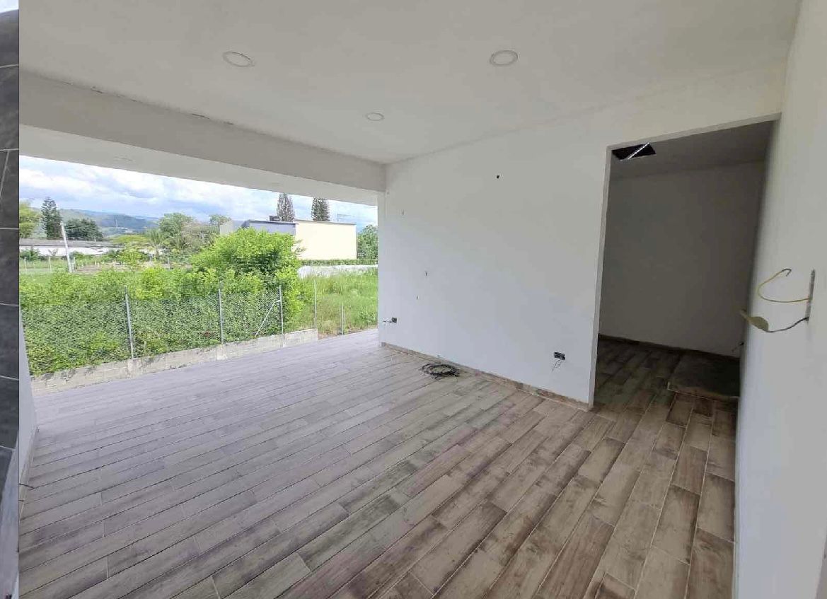 venta de casa campestre en Andalucia valle - Imagen 6