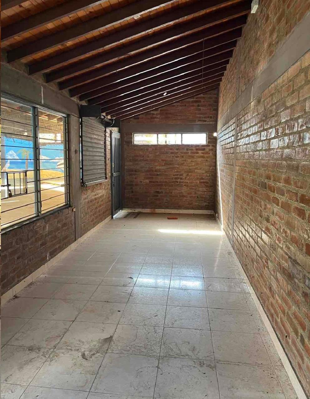 Venta de local o bodega comercial sobre la 40 de Tuluá valle - Imagen 7
