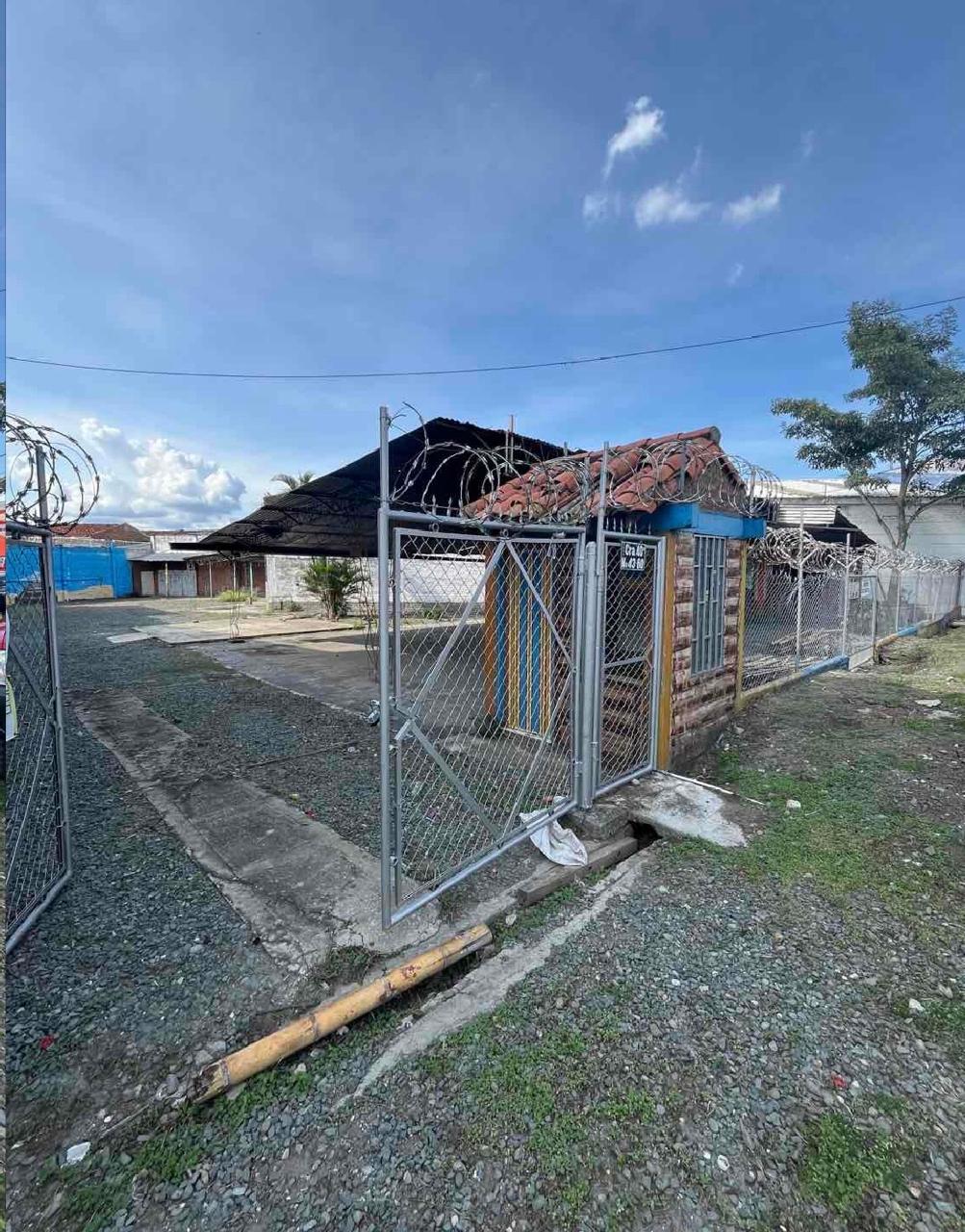Venta de local o bodega comercial sobre la 40 de Tuluá valle - Imagen 17