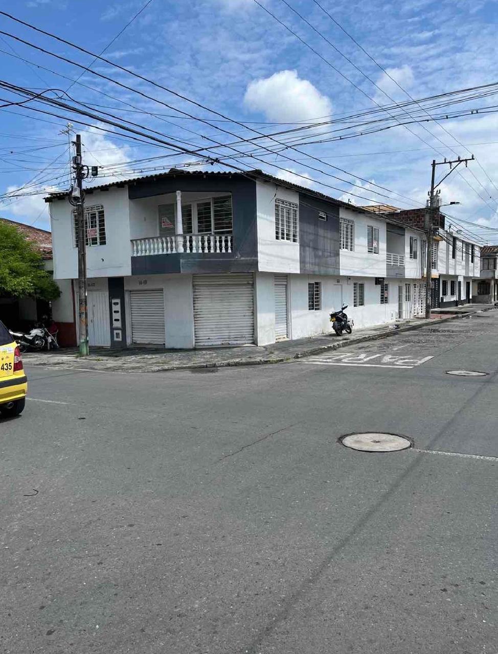 Venta de casa multifamiliar en Tuluá valle barrio Maracaibo esquinera