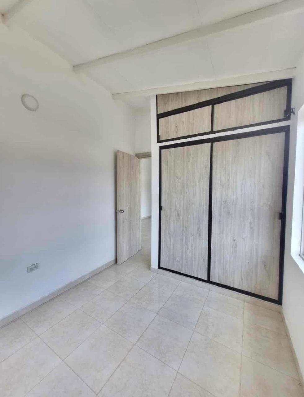 Venta de casa multifamiliar en Tuluá valle barrio Maracaibo esquinera - Imagen 12