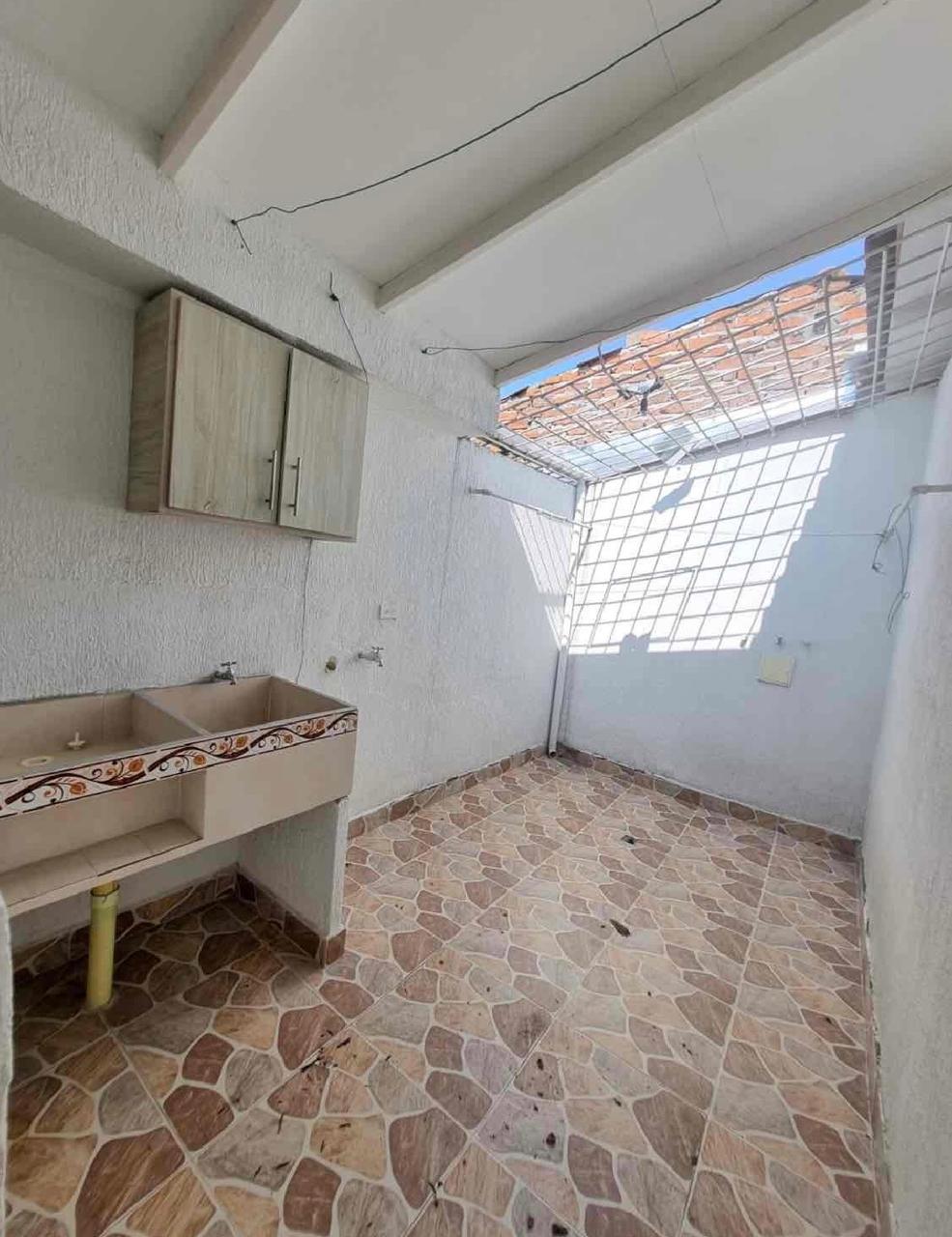 Venta de casa multifamiliar en Tuluá valle barrio Maracaibo esquinera - Imagen 7