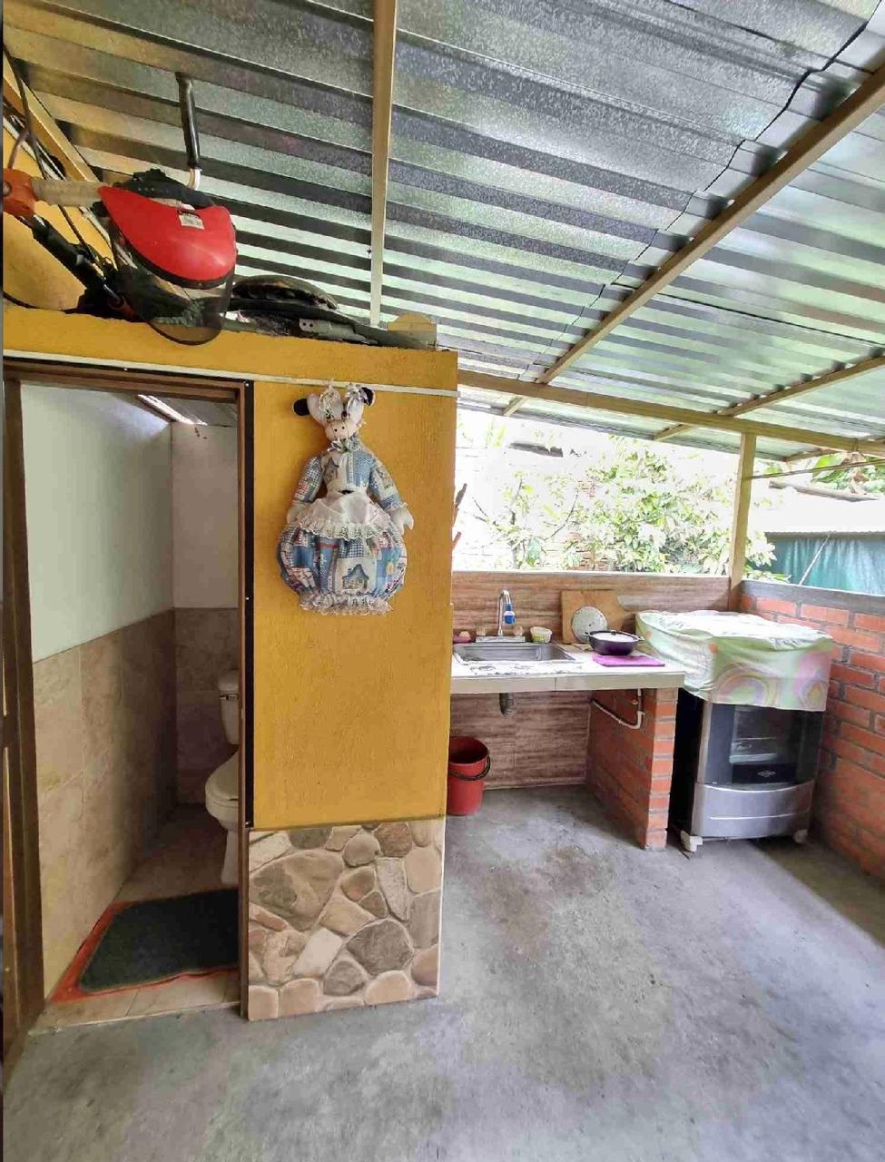 Venta de casa en Bugalagrande Valle corregimiento El Overo sobre la doble calzada - Imagen 9
