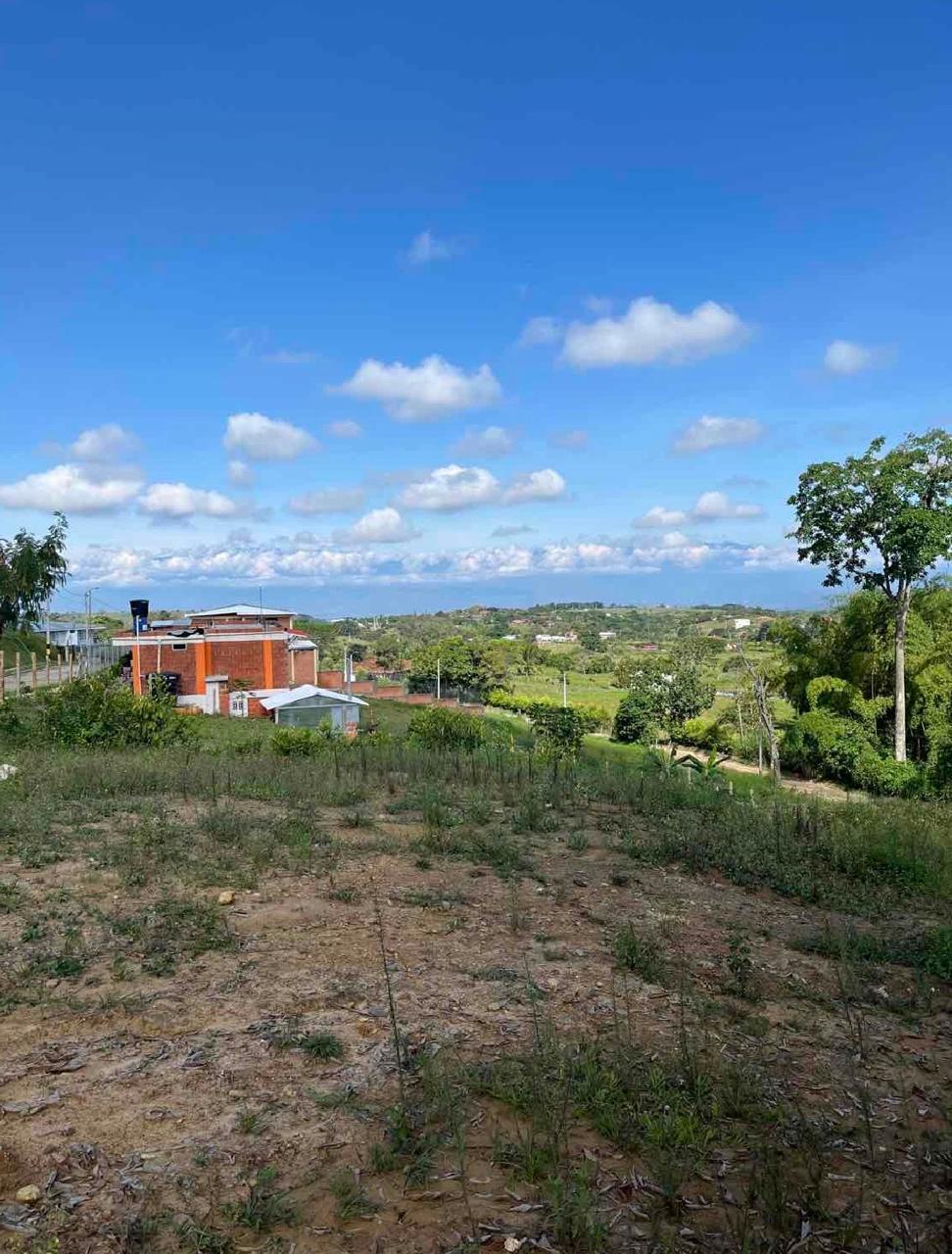 venta de lote campestre en Tuluá la Iberia cuenta con servicios públicos y pavimento - Imagen 3