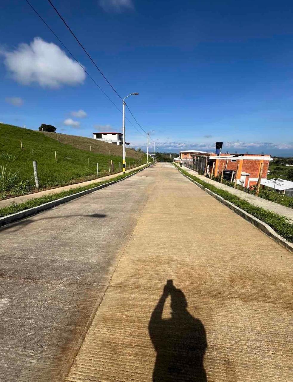 venta de lote campestre en Tuluá la Iberia cuenta con servicios públicos y pavimento - Imagen 4