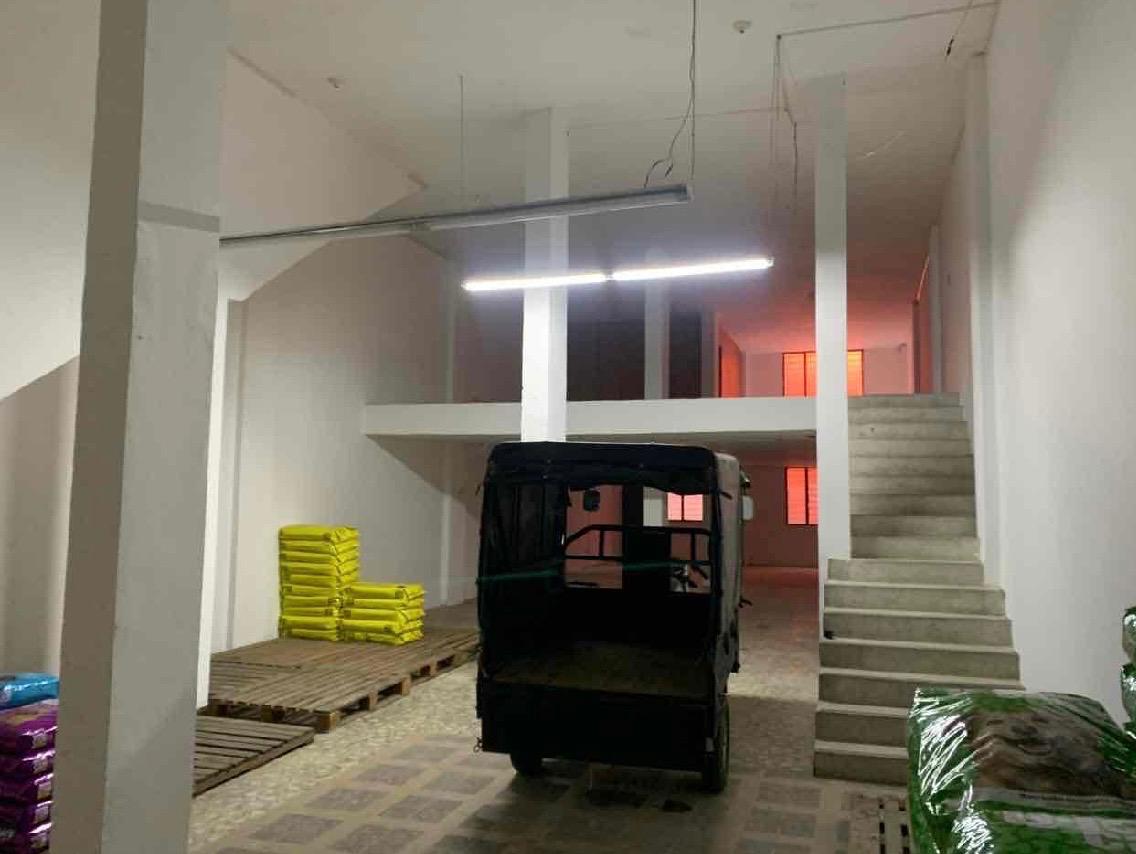 venta de casa y bodega en Tuluá Valle sector centro - Imagen 17