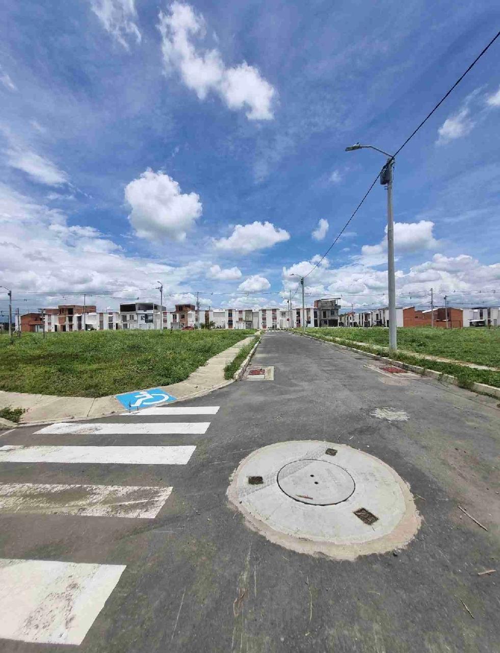 Venta de Lote en Tuluá Valle Urbanización Villa de Cespedes TODOS LOS SERVICIOS PÚBLICOS Y VÍAS TOTALMENTE PAVIMENTADAS - Imagen 3