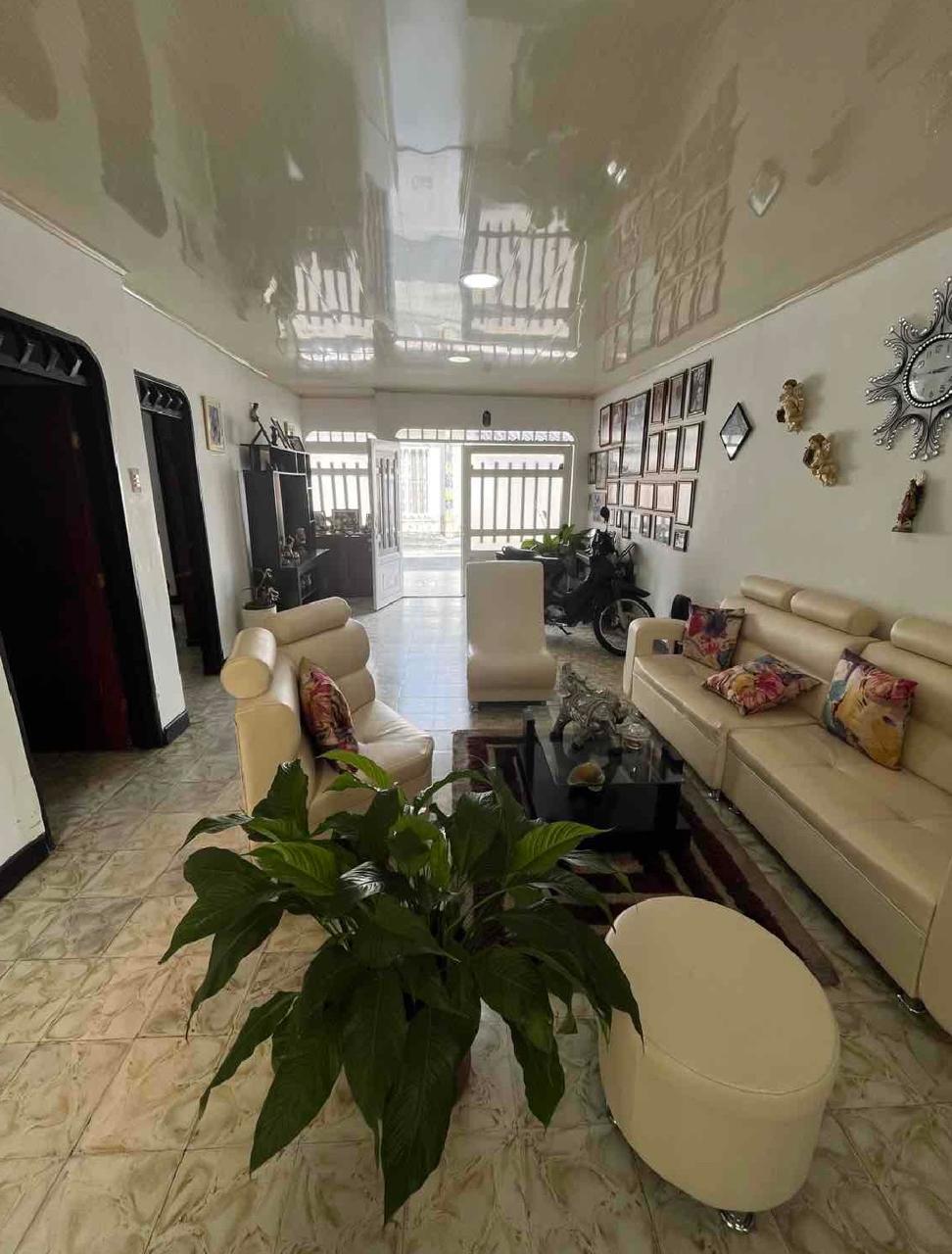 Venta de casa en Tuluá valle barrio victoria de un piso