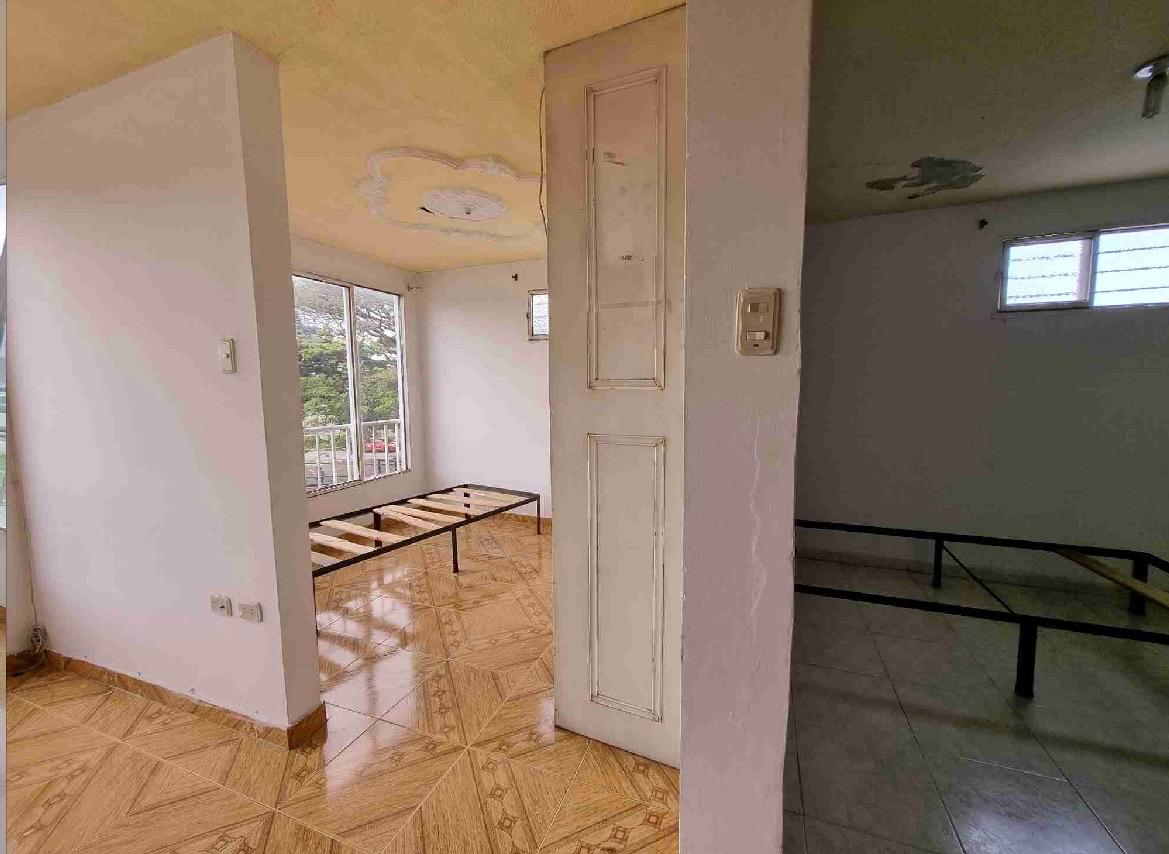 Venta de hotel con apartamento y local en Tuluá Valle del Cauca barrio Centro - Imagen 16