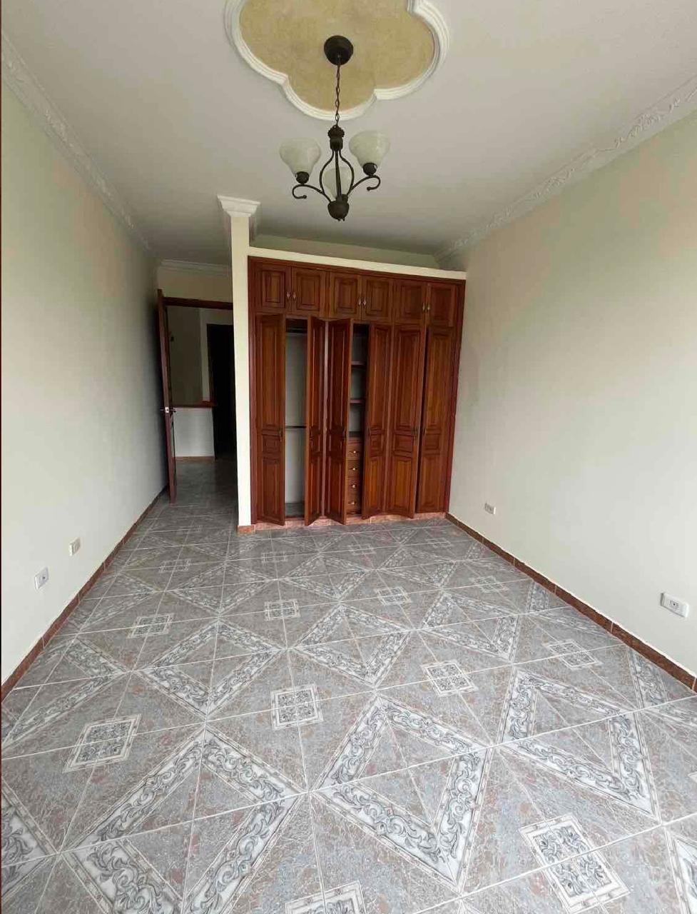venta de casa Unifamiliar en Tuluá valle barrio el lago - Imagen 13