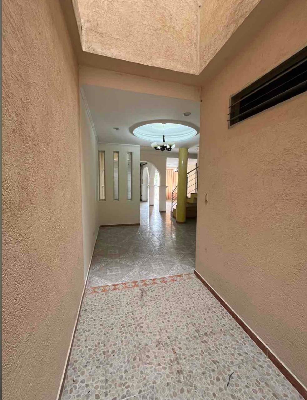 venta de casa Unifamiliar en Tuluá valle barrio el lago - Imagen 4