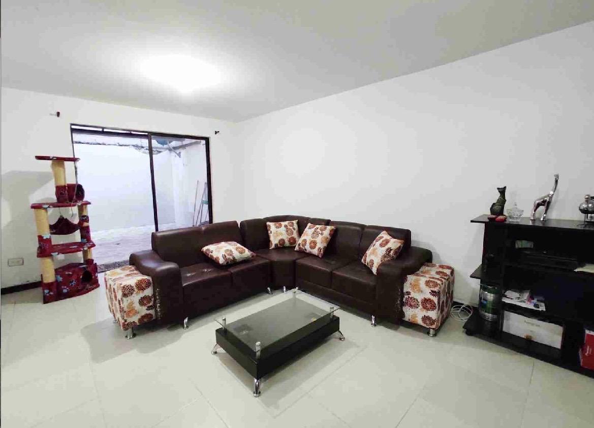 Venta de casa en Popayan Cauca en conjunto cerrado - Imagen 2