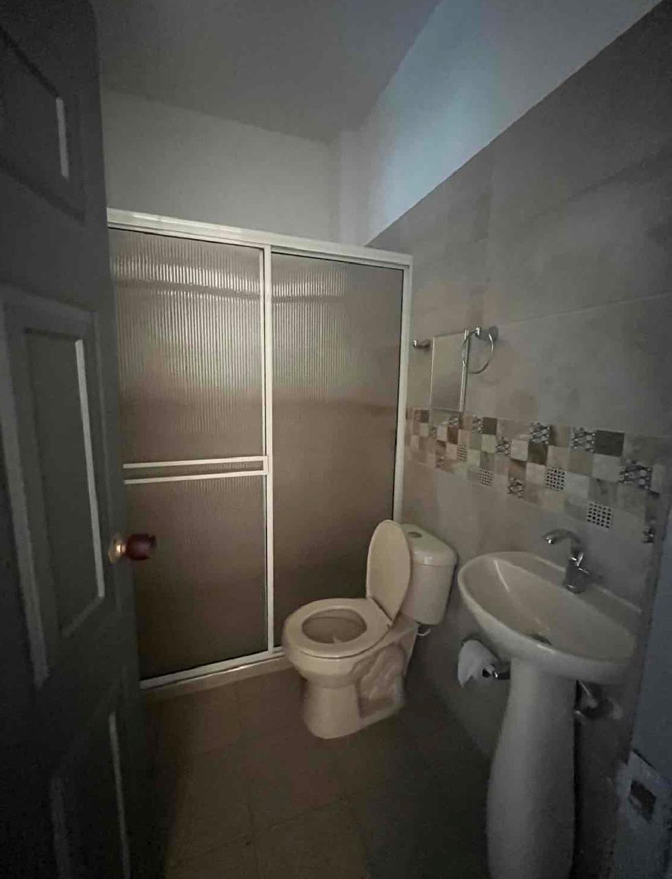 venta en Tuluá valle de dos apartamentos de tres habitaciones y bodega barrio centro - Imagen 11
