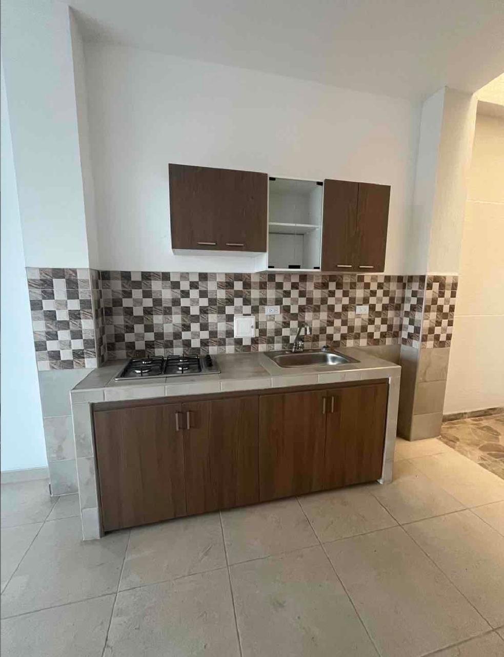 venta en Tuluá valle de dos apartamentos de tres habitaciones y bodega barrio centro - Imagen 4