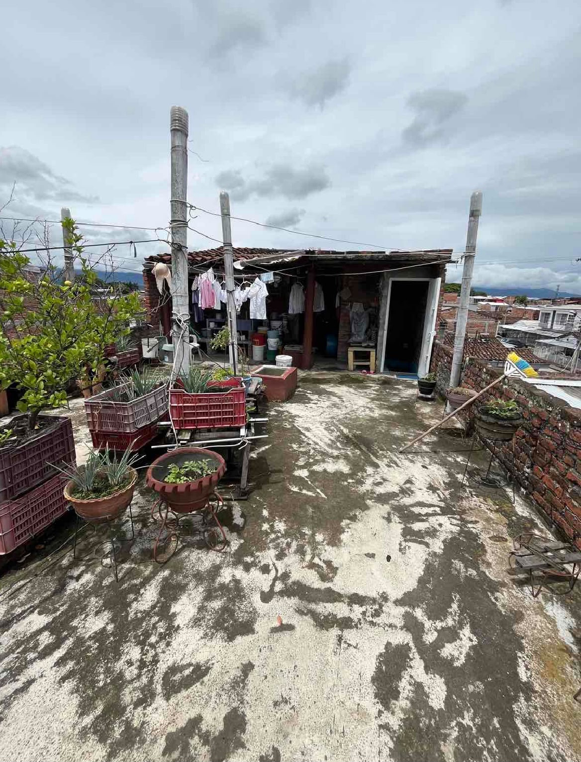venta de casa Unifamiliar dos pisos más terraza en Tuluá valle barrio bosques de Maracaibo Call vehicular - Imagen 17