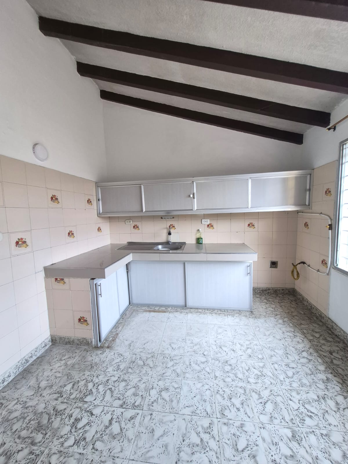 Alquiler de casa en el barrio Tomás Uribe – Tuluá - Imagen 17