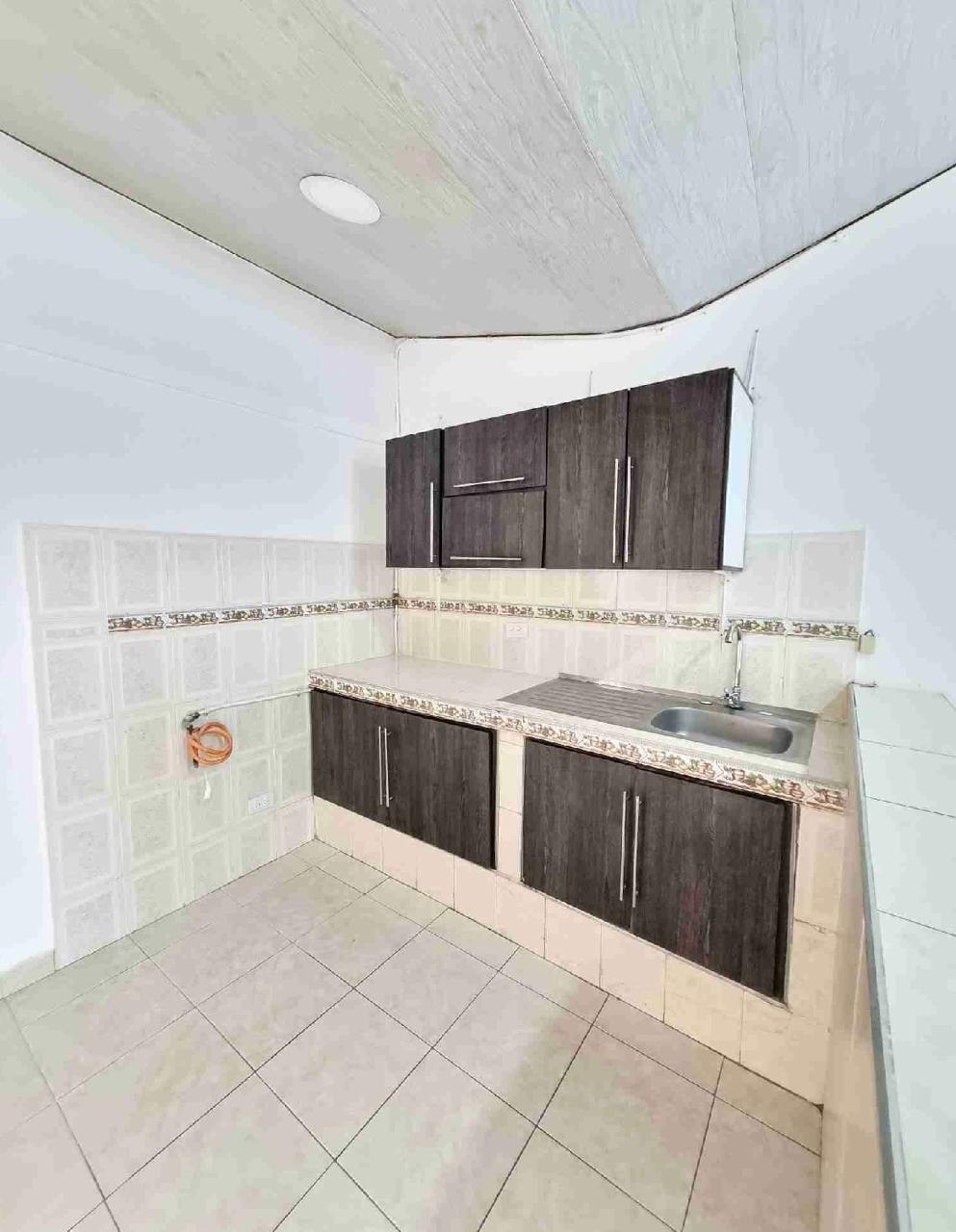 venta de casa en Tuluá Valle barrio Bosques de Maracaibo - Imagen 4