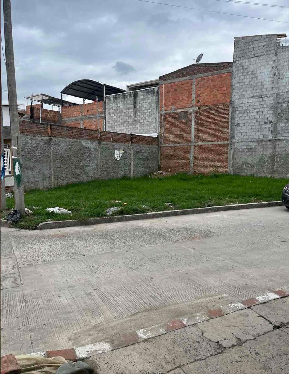 venta de lote esquinero en Tuluá valle barrio Santa Inés - Imagen 9